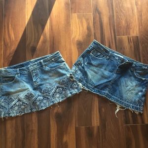 2 jean skirts details on both
